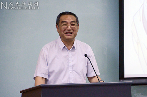 我院中国古代文学朱万曙教授